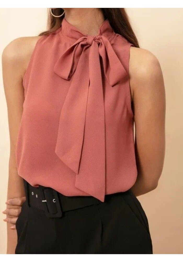 Crepe Tie-up Neck Crop Top